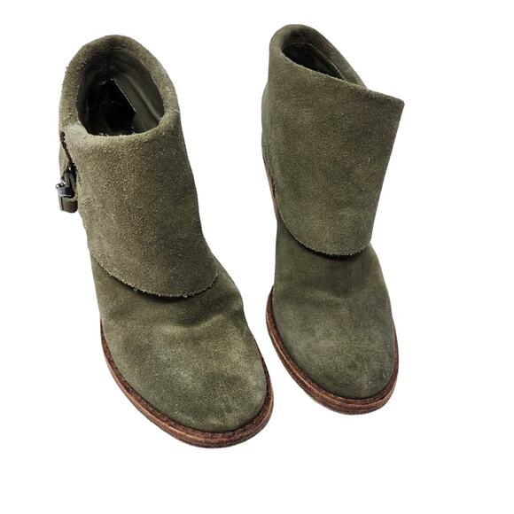 Alice + Olivia Caden Folded Collar Slouchy Oiled Suede Ankle Booties Size 36.5 - Picture 4 of 10